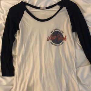 BRANDY MELVILLE JOHN GALT GRAPHIC BASEBALL TEE